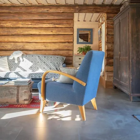 Uue-hallikivi Talu Hétvégi ház Malvaste