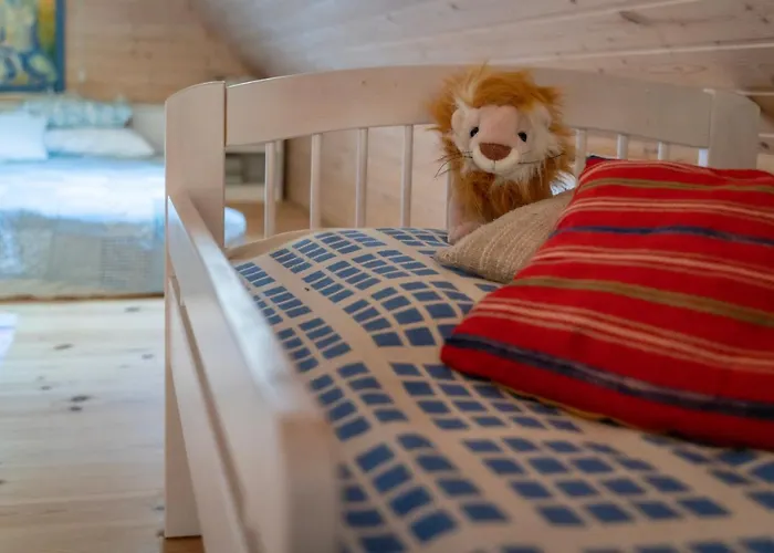 Landsted Uue-hallikivi Talu