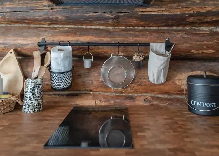 Uue-hallikivi Talu Landsted Malvaste